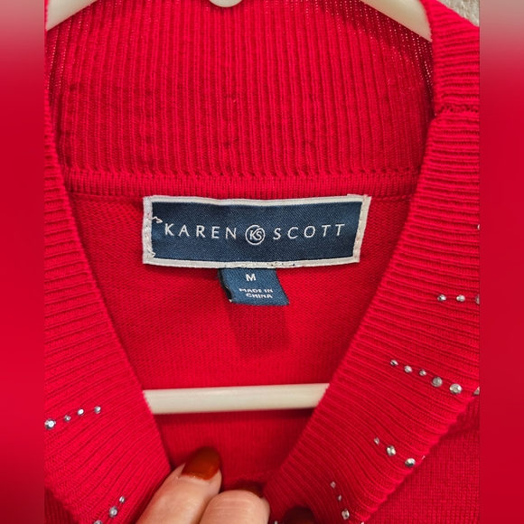 Karen Scott red sweater with rhinestone embished collar size medium - Picture 4 of 4